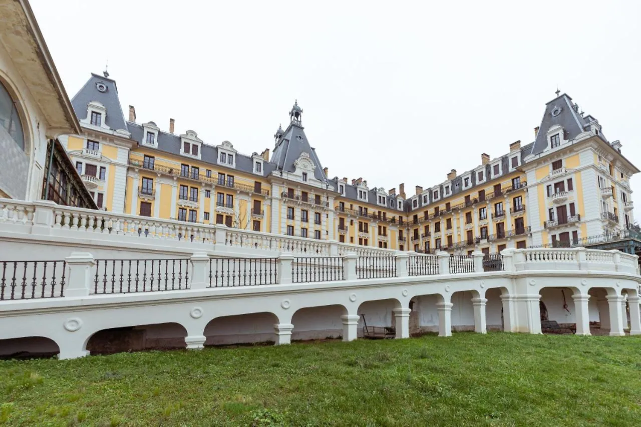 Apartment Ancien Palace Bernascon Vue Sur Lac Classe 3 Etoiles Aix-les-Bains