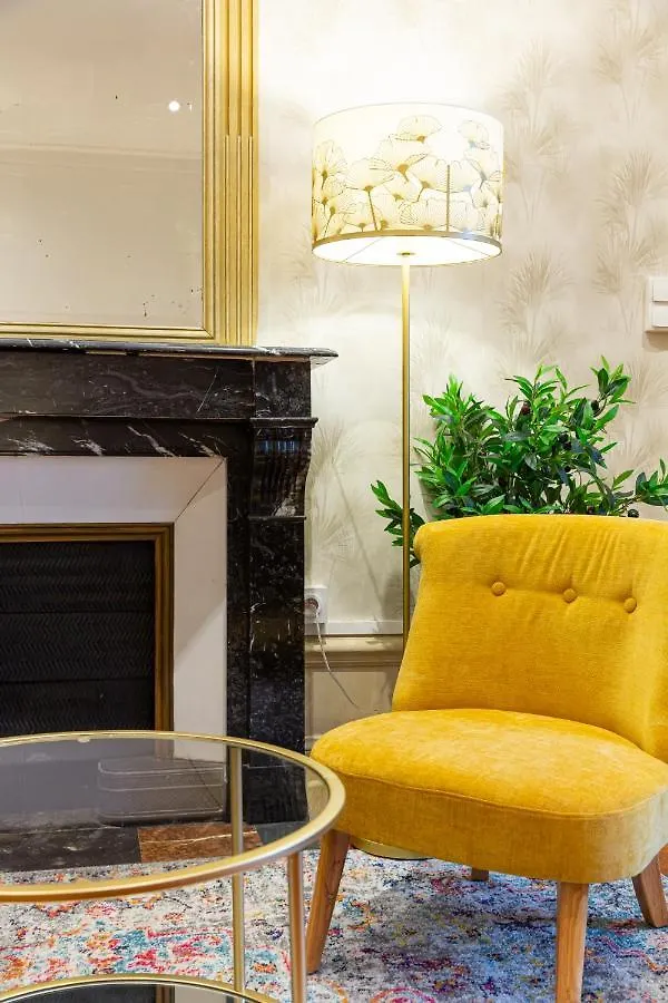 Ancien Palace Bernascon Vue Sur Lac Classe 3 Etoiles 엑스레뱅